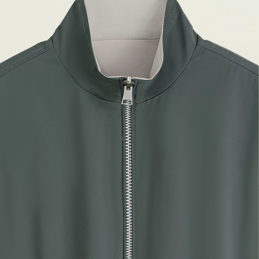 
                      
                        Gilet réversible
                      
                    