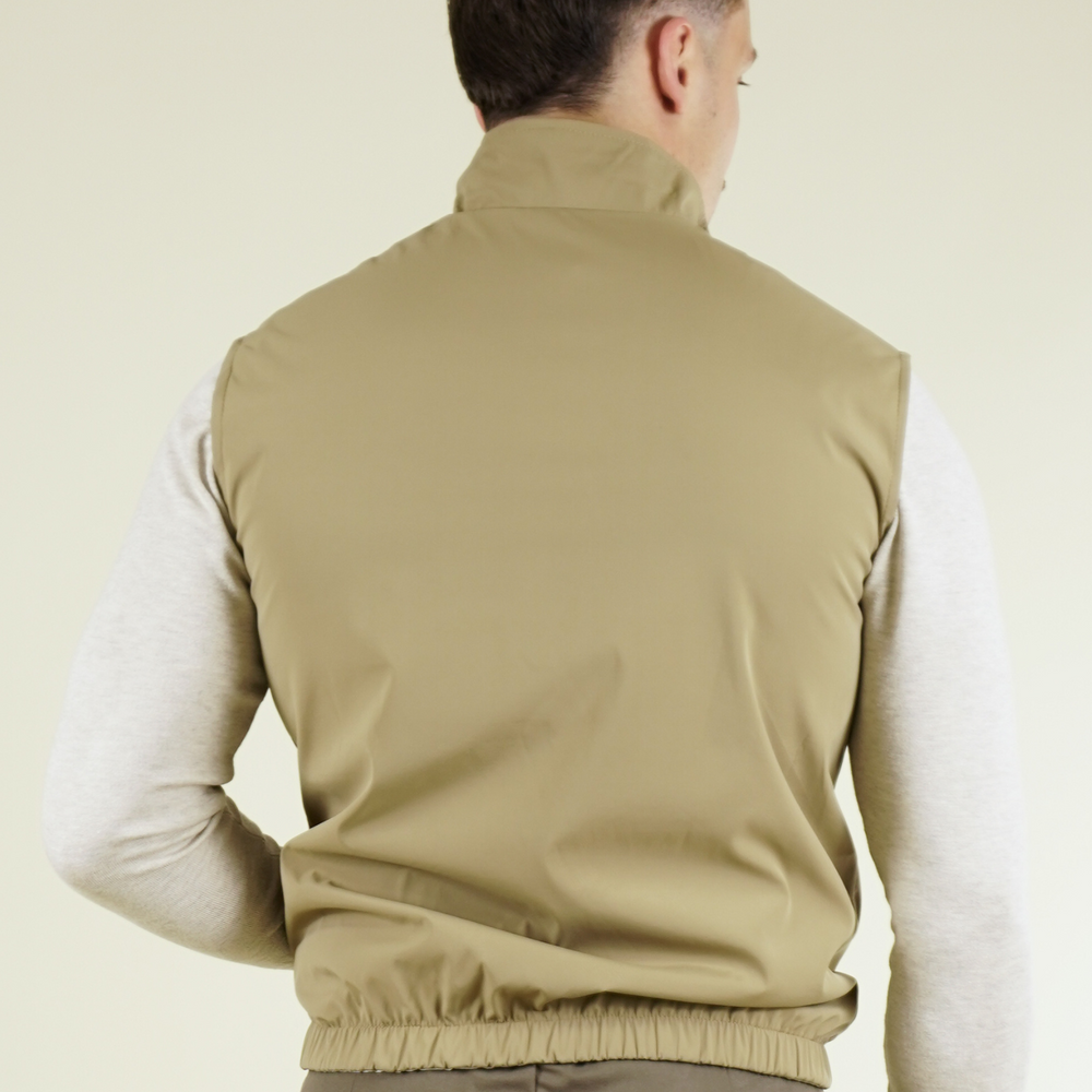 
                      
                        Gilet réversible
                      
                    