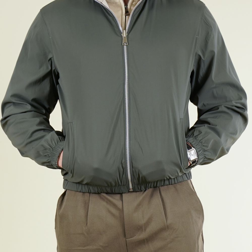 
                      
                        The Vellaro
                      
                    