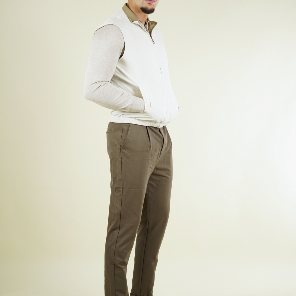 
                      
                        Gilet réversible
                      
                    