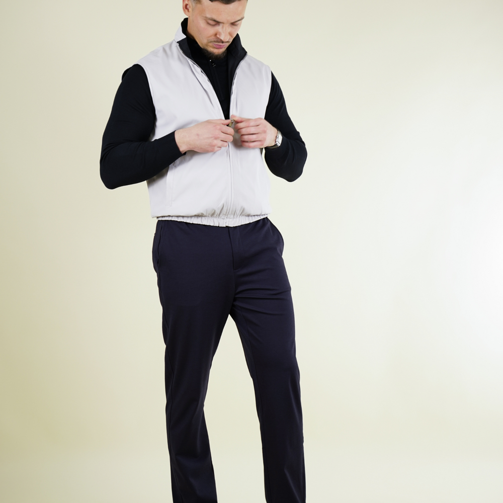 
                      
                        Gilet réversible
                      
                    