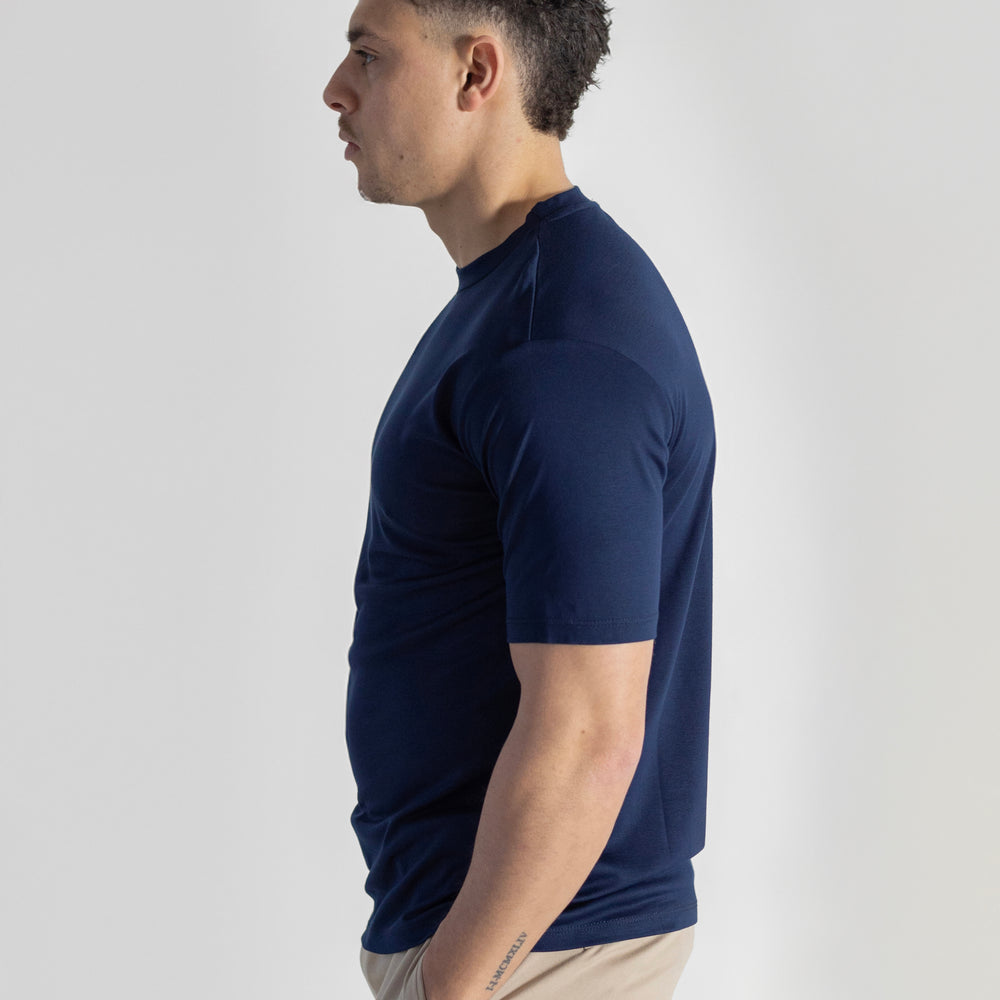 
                      
                        Élan Tee
                      
                    